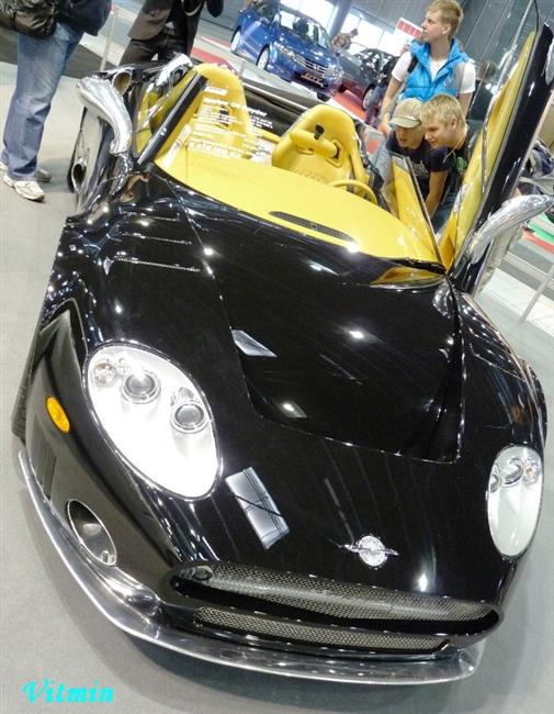 Autosalon Brno 2009 a sporťáky objektivem Víti Klígla