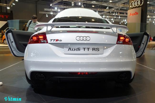 Autosalon Brno 2009 a sporťáky objektivem Víti Klígla