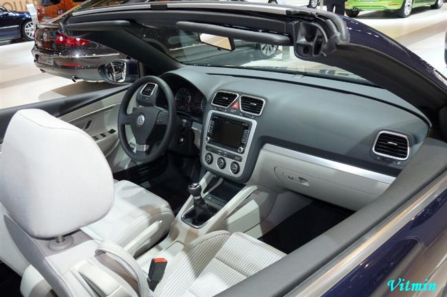 Autosalon Brno 2009 a sporťáky objektivem Víti Klígla