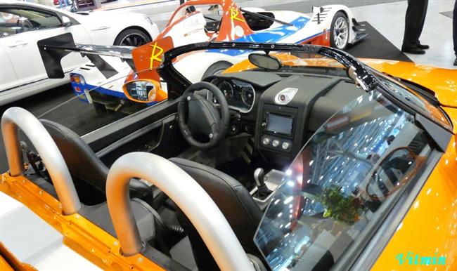 Autosalon Brno 2009 a sporťáky objektivem Víti Klígla