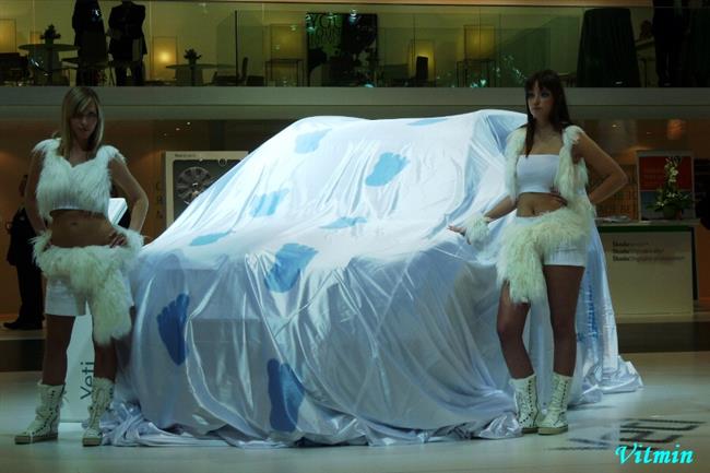 Autosalon Brno 2009 a sporťáky objektivem Víti Klígla