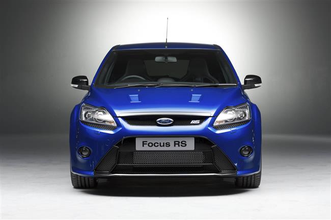 Spolenost Continental vybav nov Ford Focus RS sportovnmi pneumatikami