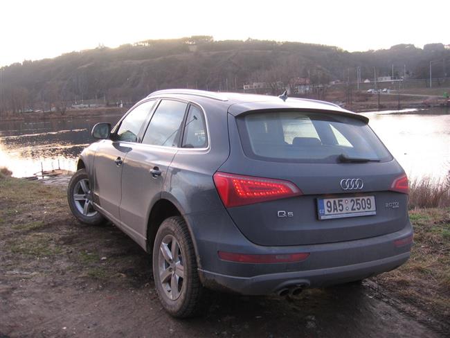 Test „malého“ SUV Audi Q5  2,0 TDI