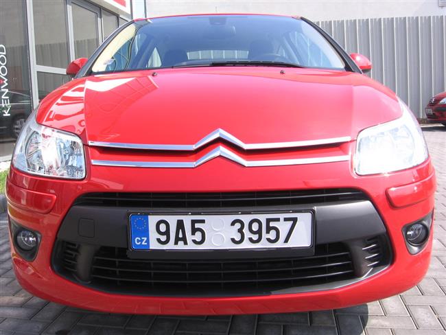 Redakční test vozu mistra světa v rallye : C4 Coupé VTR 1,6 VTI je příjemný