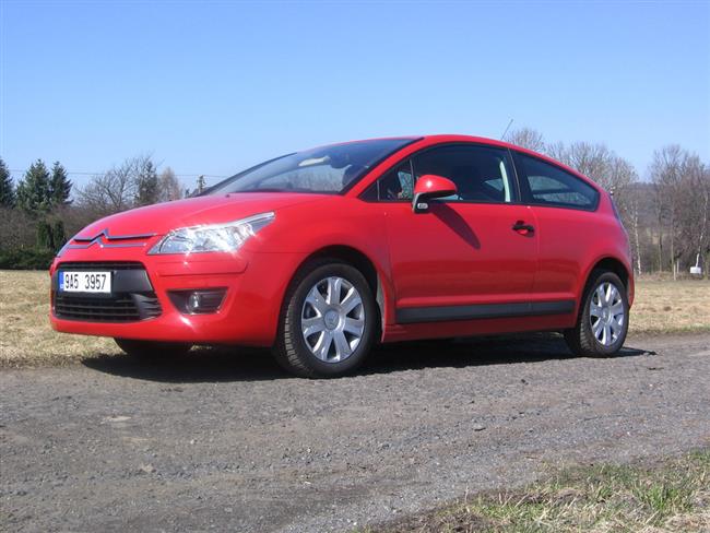 Redakční test vozu mistra světa v rallye : C4 Coupé VTR 1,6 VTI je příjemný