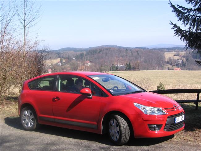 Redakční test vozu mistra světa v rallye : C4 Coupé VTR 1,6 VTI je příjemný