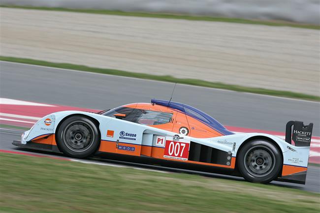 LMS 2009: Tovrn tm Aston Martin Racing ek noc na novm okruhu v  Algarve