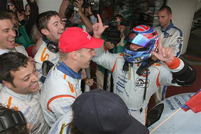 Slavn zlato Charouze, Engeho a Mckeho v Le Mans Series 2009 na obrazovkch