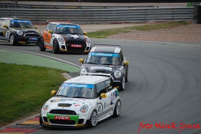 Mini Challenge 2011 na Sachsenringu, foto Mirek Grusa