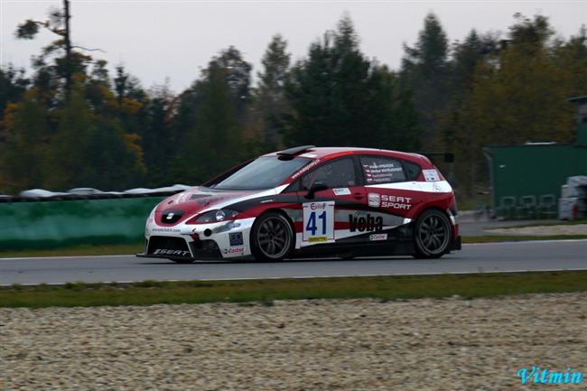 Epilog 2010 a stříbro pro Seat Sport - Hybáček, Matějovský, Abraham a Nemec, foto V.Klígl