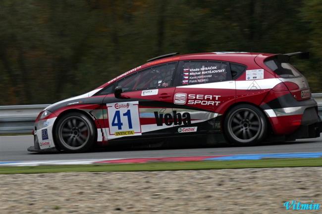 Epilog 2010 a stříbro pro Seat Sport - Hybáček, Matějovský, Abraham a Nemec, foto V.Klígl