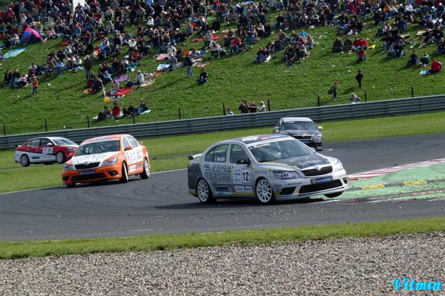 Oficiln : Okruhov Clio Cup Bohemia a Octvia cup 2011spoj sv sly !