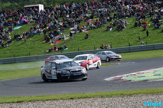 Oficiln : Okruhov Clio Cup Bohemia a Octvia cup 2011spoj sv sly !