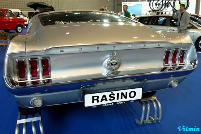 Classic Show Brno 2011 opt zam do pavilonu A brnnskho vstavit !