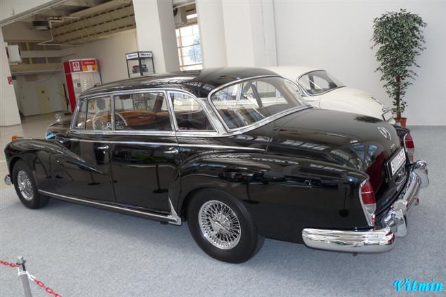 Autosalon Brno 2010 a Classic show objektivem Víti Klígla