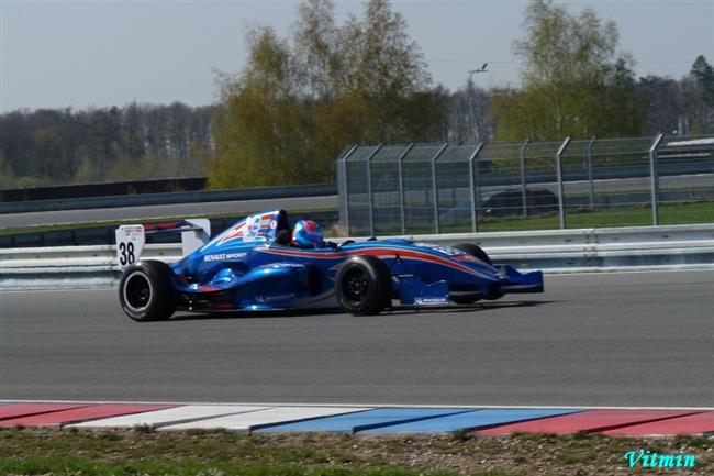 Jarní Brno 2010 a formule Renault, foto V. Klígl