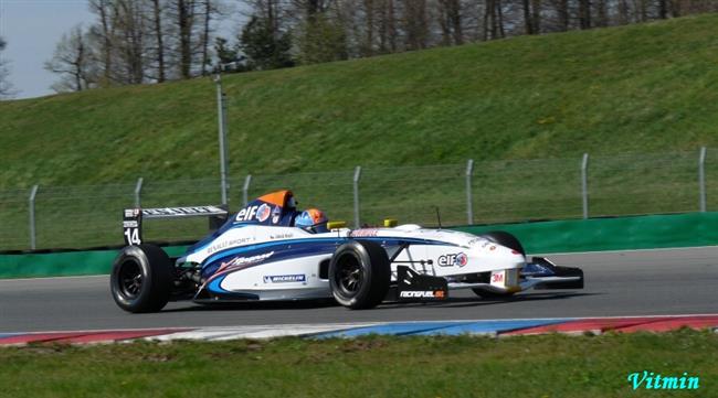 Jarní Brno 2010 a formule Renault, foto V. Klígl