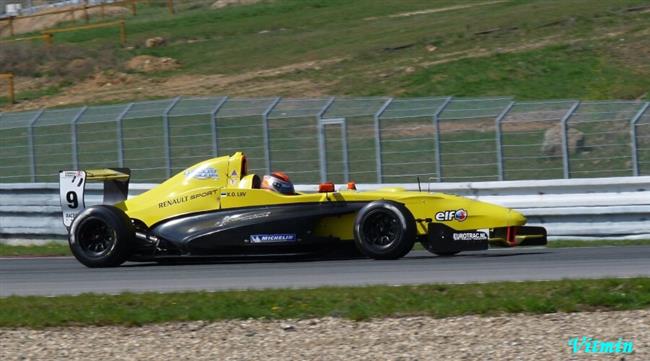 Jarní Brno 2010 a formule Renault, foto V. Klígl