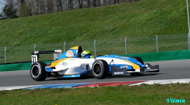 Jarn Brno 2010 a formule Renault, foto V. Klgl