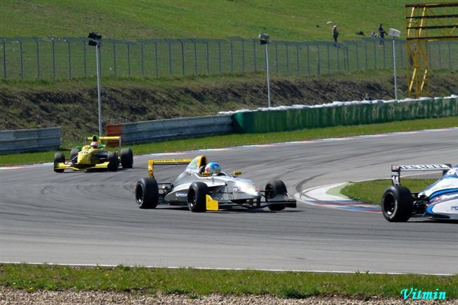 Jarn Brno 2010 a formule Renault, foto V. Klgl