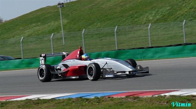 Jarn Brno 2010 a formule Renault, foto V. Klgl