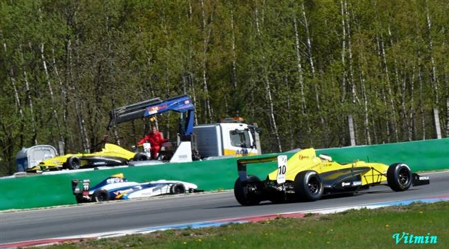 Jarn Brno 2010 a formule Renault, foto V. Klgl