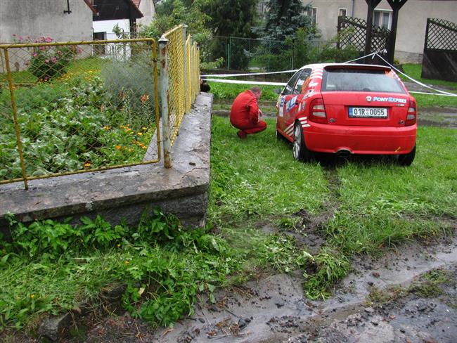 Rallye Agropa Paejov 2010 a karamboly, foto  Karel Koleko