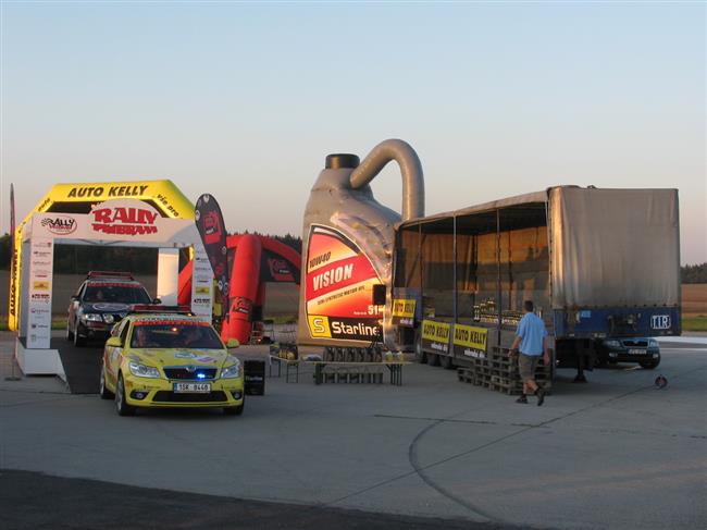 Rally Příbram 2011 atmosféra a cíl