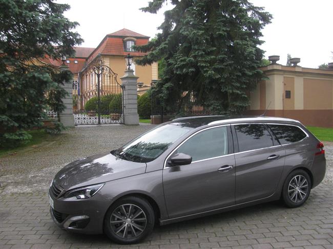 Tiskovka k uveden Peugeotu 308SW