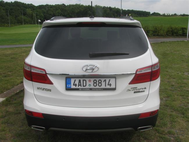 Test velkho SUV Hyundai Grand Santa Fe s 2,2 dieselem a automatem