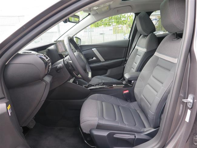 Test Citroenu C4X 1,2 turbo automat Shine