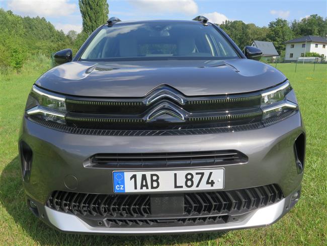 Test Citroen C5 AirCross 1,2 Hybrid 136 -DCS6 Shine