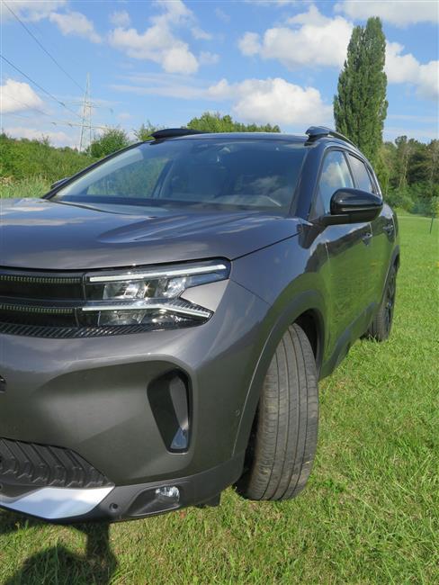 Test Citroen C5 AirCross 1,2 Hybrid 136 -DCS6 Shine