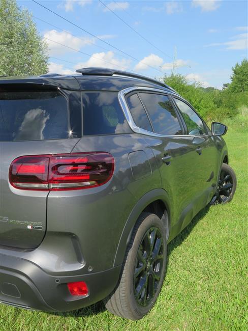 Test Citroen C5 AirCross 1,2 Hybrid 136 -DCS6 Shine