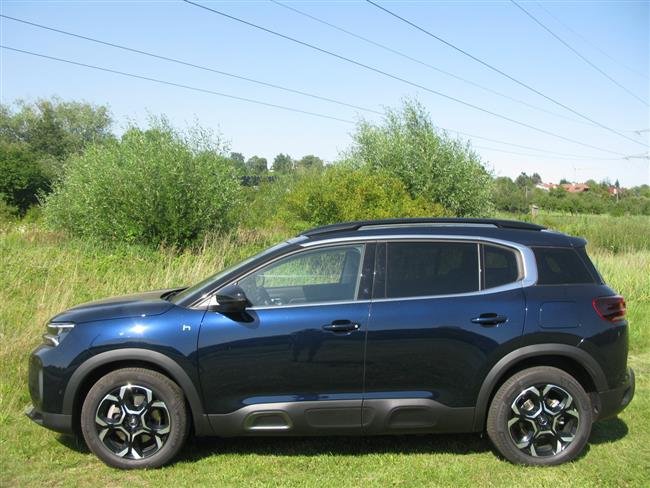 Test Citroen C5 AirCross Hybrid 225 Shine po faceliftu