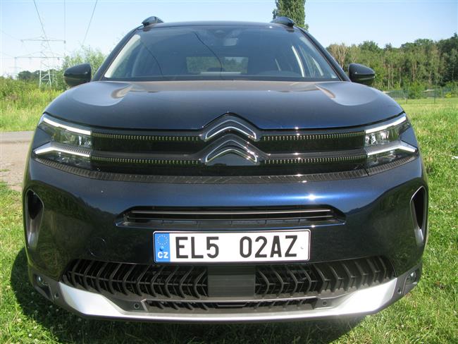 Test Citroen C5 AirCross Hybrid 225 Shine po faceliftu