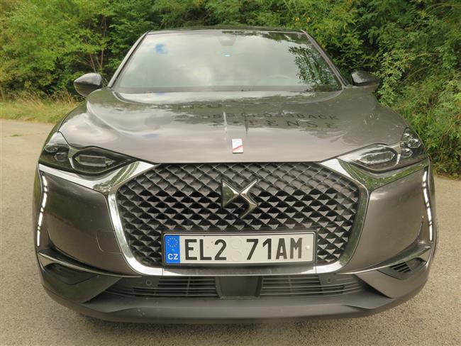 Test elektrickho DS3 Crossback E-Tense Grand Chic