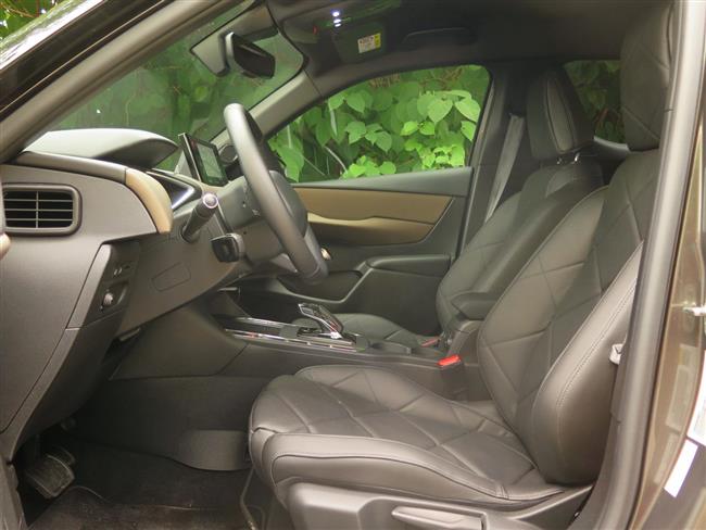 Test elektrického DS3 Crossback E-Tense Grand Chic