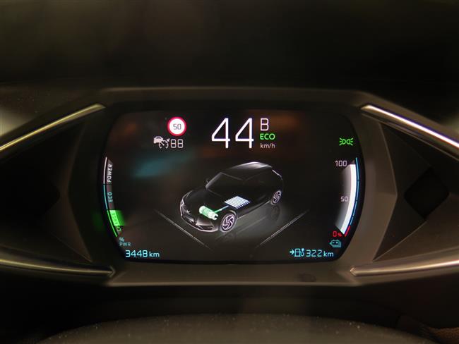 Test elektrickho DS3 Crossback E-Tense Grand Chic