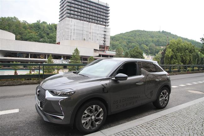 Test elektrickho DS3 Crossback E-Tense Grand Chic