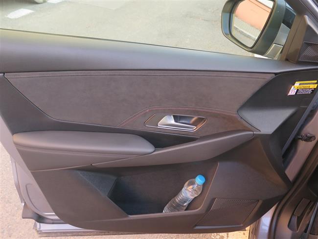 Test DS7 Crossback 1,6 Performance line s automatem