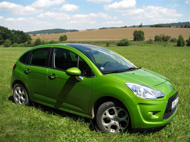 Nový malý Citroen C3 1,6 HDI Exlusive konkurent Fabie a Pola