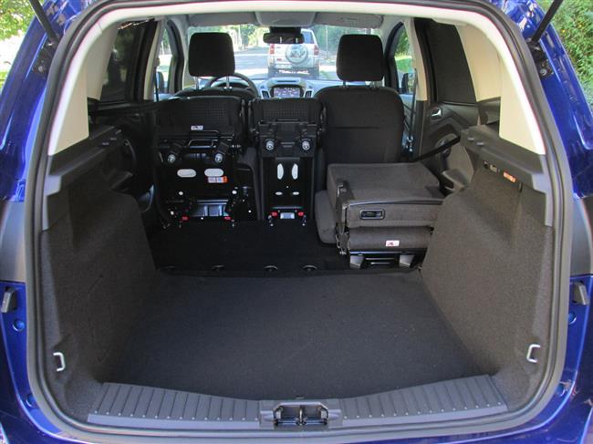 Test rodinnho Fordu C-Max s turbomotorem 1,5 Ecoboost