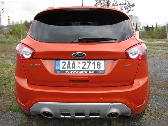 Test Fordu Kuga s nejsilnjm benznovm motorem 2,5 Turbo