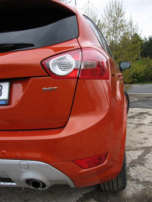Test Fordu Kuga s nejsilnějším benzínovým motorem 2,5 Turbo