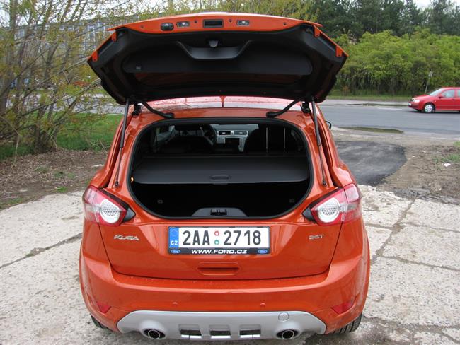 Test Fordu Kuga s nejsilnějším benzínovým motorem 2,5 Turbo