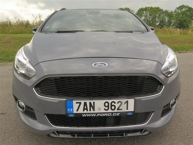 Test Fordu S-Max ST s turbomotorem 1,5 Ecoboost