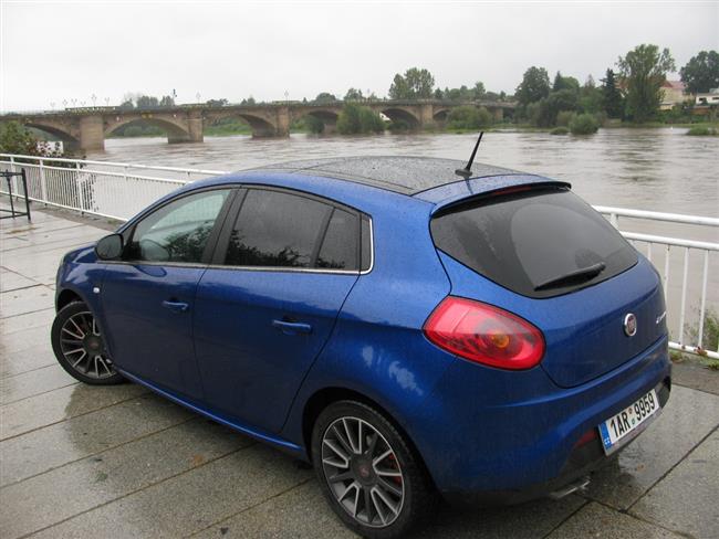 Test Fiatu Bravo s nejsilnějším dieselovým motorem 2,0 Multijet
