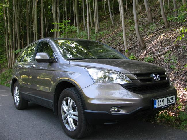 Test SUV střední velikosti Honda CRV s 2,2 dieselem a 5ti stupňovým automatem