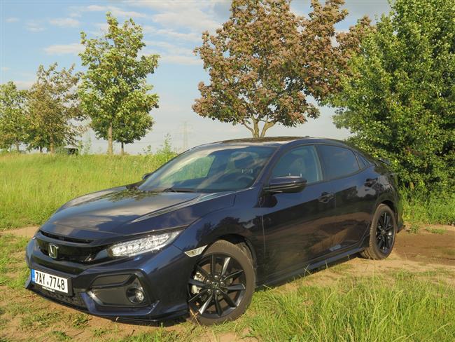 Honda Civic 1,0 Turbo Executive Sport Line s automatem CVT